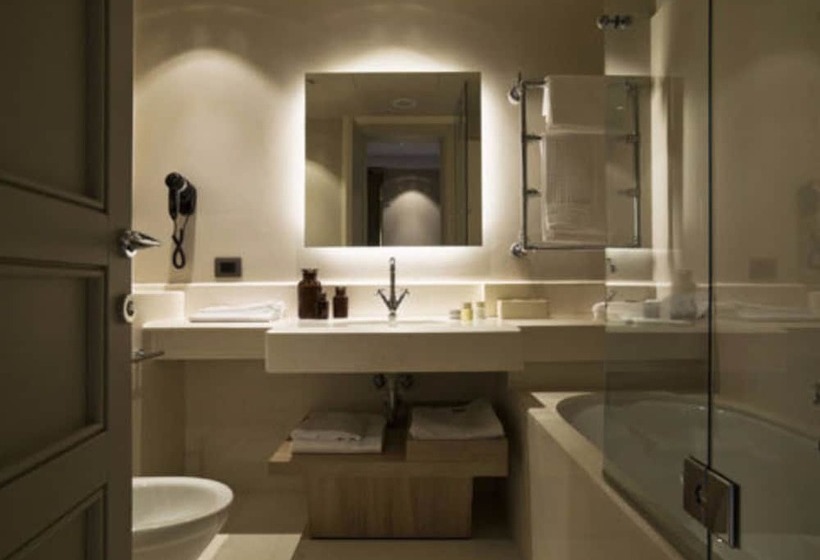 חדר פרמיום, A.roma Lifestyle