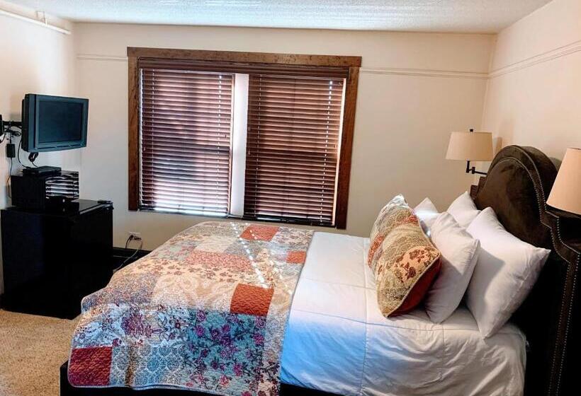 Номер Deluxe, Iowa House Historic Inn