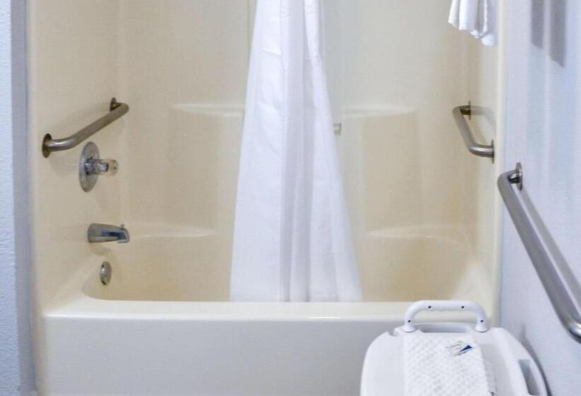 ２ダブルベッドのスタンダードルーム, Rodeway Inn Sun City Center