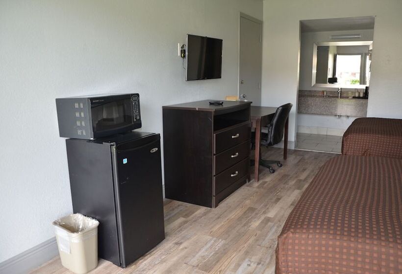 ２ダブルベッドのスタンダードルーム, Rodeway Inn Sun City Center