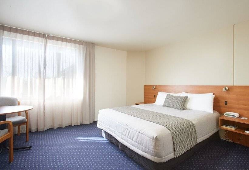 디럭스 스튜디오, Ventura Inn & Suites Hamilton