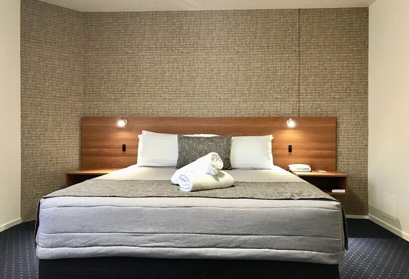 디럭스 스튜디오, Ventura Inn & Suites Hamilton