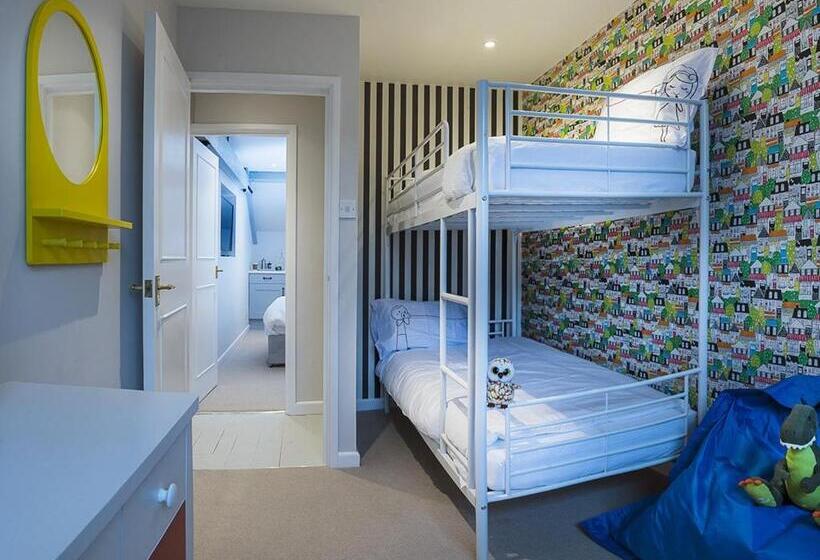 Family Suite, Wild Garlic Rooms