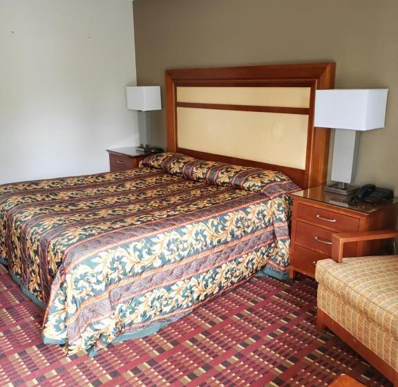 غرفة قياسية سرير كينج, Peach Tree Inn