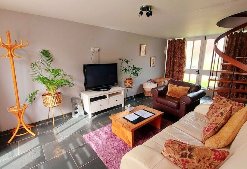 خانه 2 خوابه, Dolgun Uchaf Historic B&b And Self Catering Cottages In Snowdonia