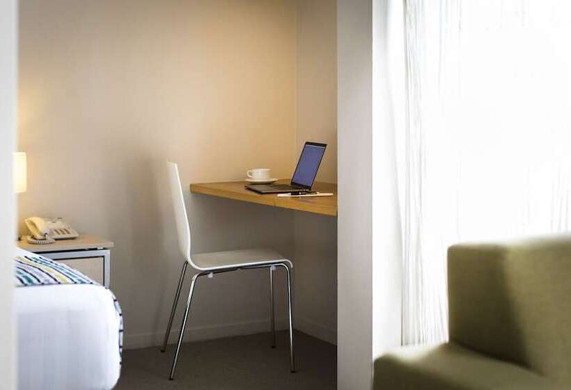 标准工作室, Quest Carlaw Park Serviced Apartments