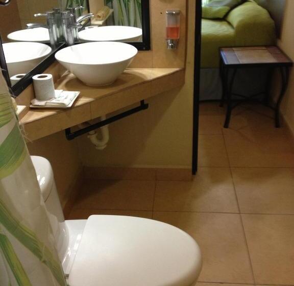 سوئیت با تخت بزرگ, Villas Bambu