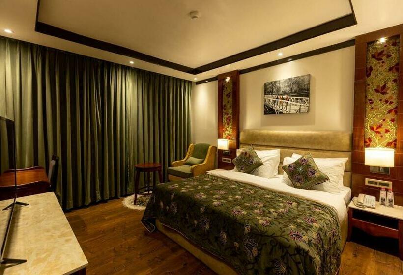 חדר דחוקס עם מיטת קינג, Apple Orchard Resort & Spa