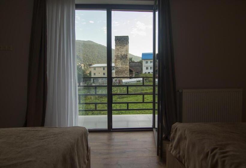 اتاق سوپریور خانوادگی, Lileo Inn