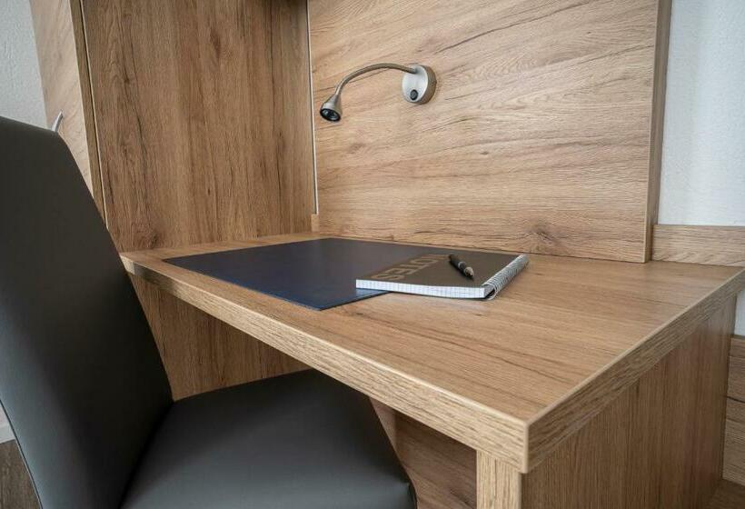 חדר סטנדרט יחיד, Perron 10