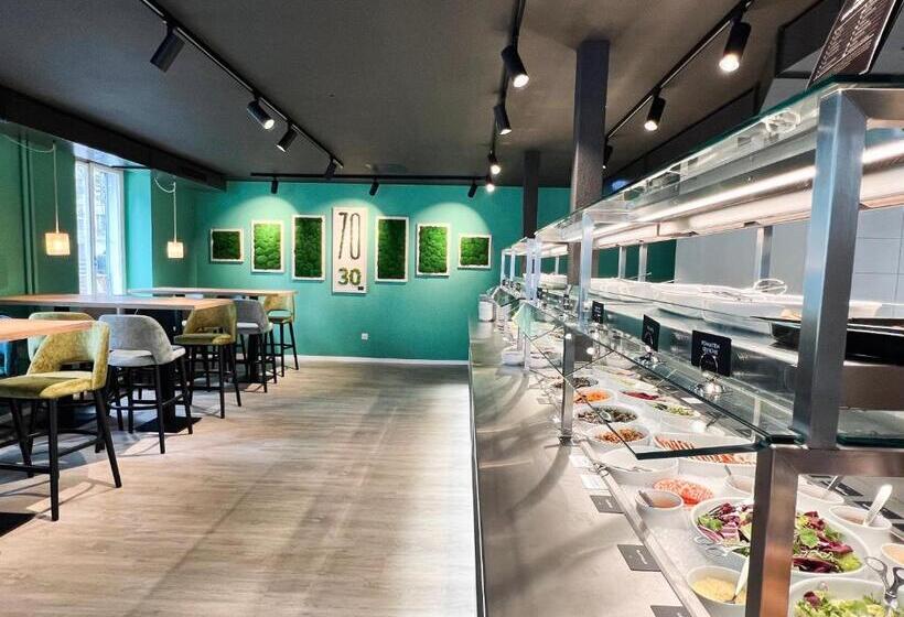 חדר סופריור יחיד, Perron 10