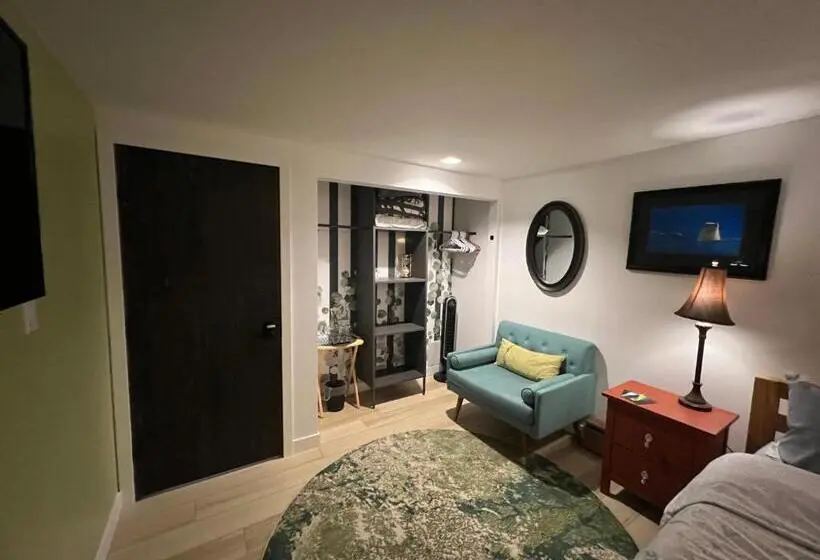 デラックストリプルルーム, 好丘。hacho House