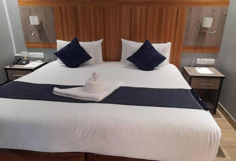 اتاق استاندارد با تخت بزرگ, Starlight Inn