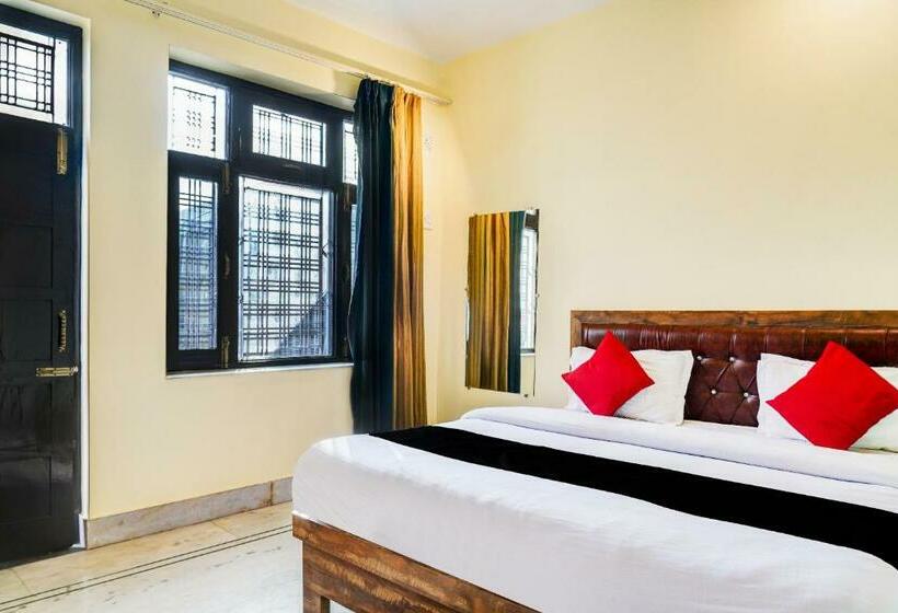 带景观的三人标准房间, Capital O 66972 Sangam Hotel And Resort