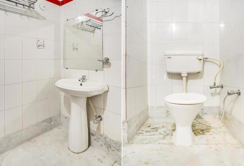 חדר סטנדרטי לשלושה עם נוף, Capital O 66972 Sangam Hotel And Resort