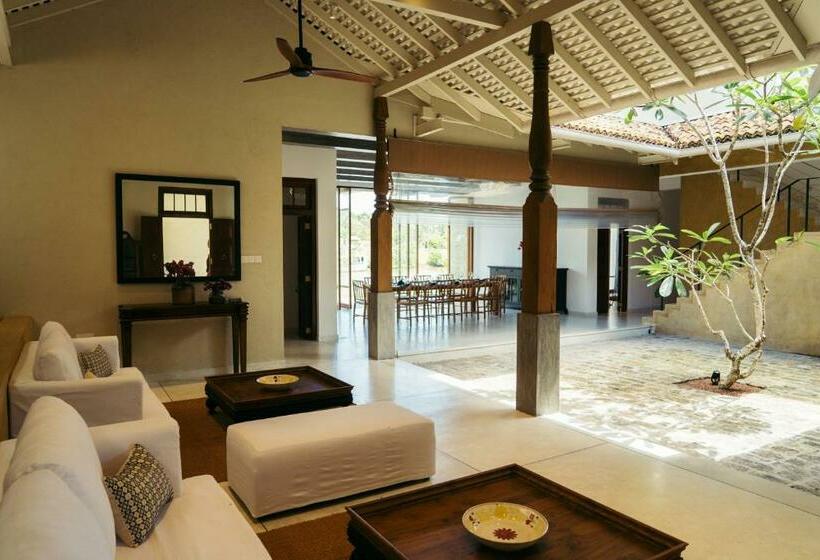 غرفة ديلوكس, Sitara Weligama
