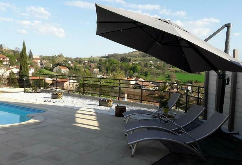 غرفة قياسية, Chambre Chez Mamie Do