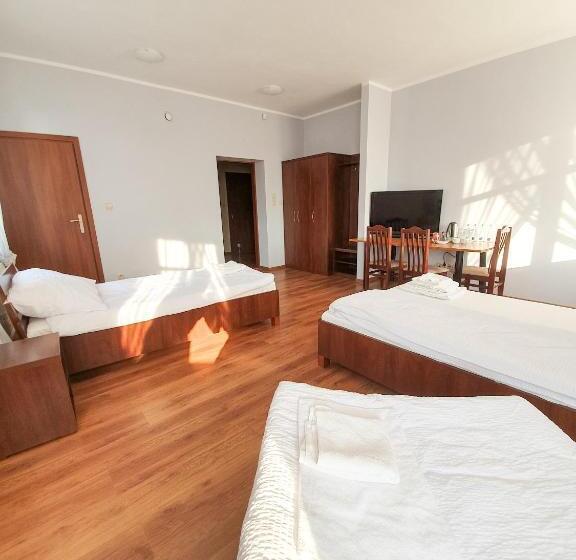 Четырехместный Номер Стандарт, Missterium Zakliczyn