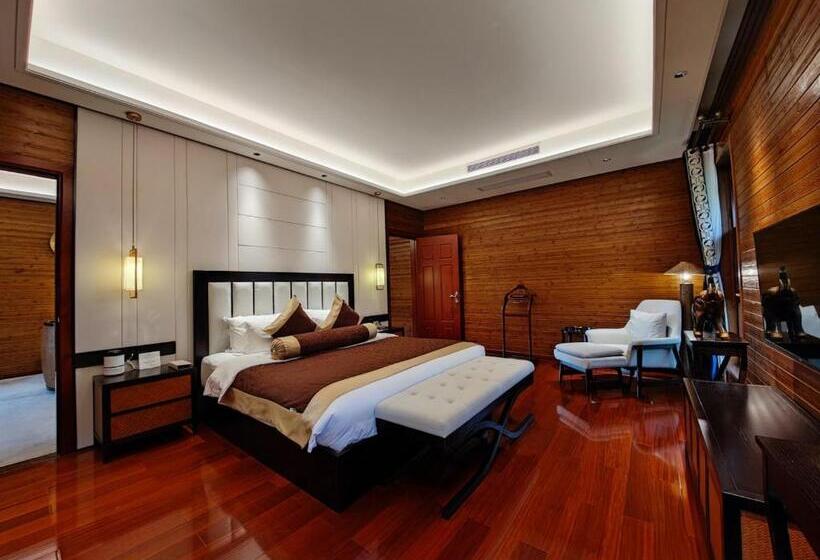 スイート, Prince Manor Resort