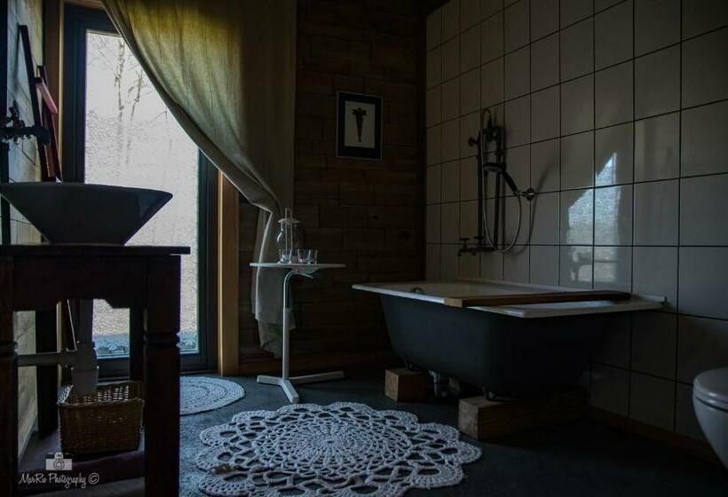 شقة غرفة نوم واحدة بالطابق الأرضى, Zielna Farma