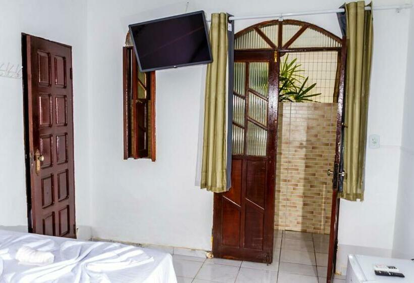 اتاق استاندارد سه نفره, Pousada Sol E Mar