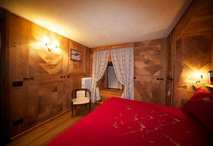 غرفة قياسية مزوَّدة بتراس, La Maison Du Seigneur