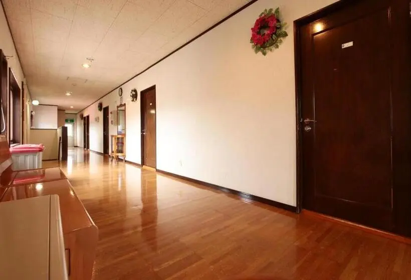 اتاق استاندارد چهار تخته, Resort Inn Sakanoshita
