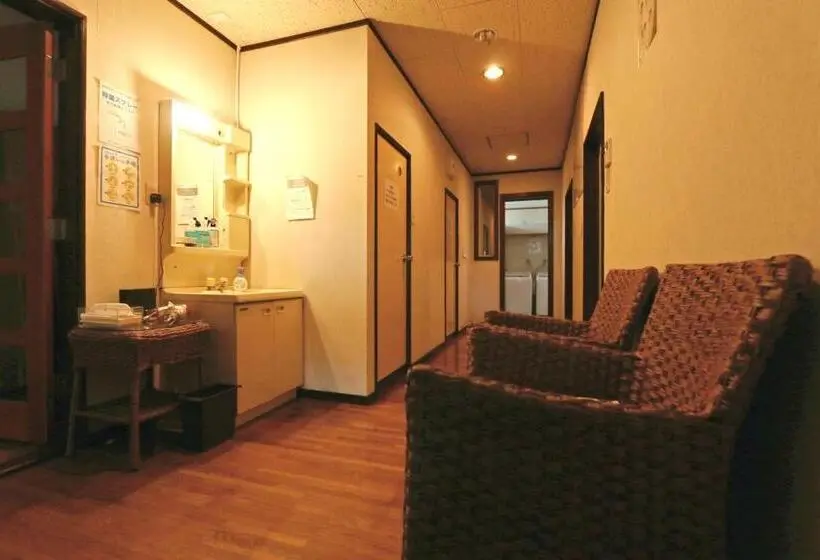 اتاق استاندارد چهار تخته, Resort Inn Sakanoshita