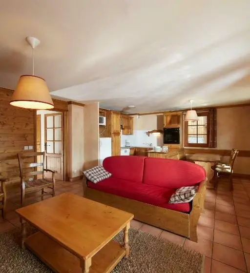 آپارتمان 4 خوابه, Cgh Résidences & Spas Les Chalets Du Soleil Authentiques