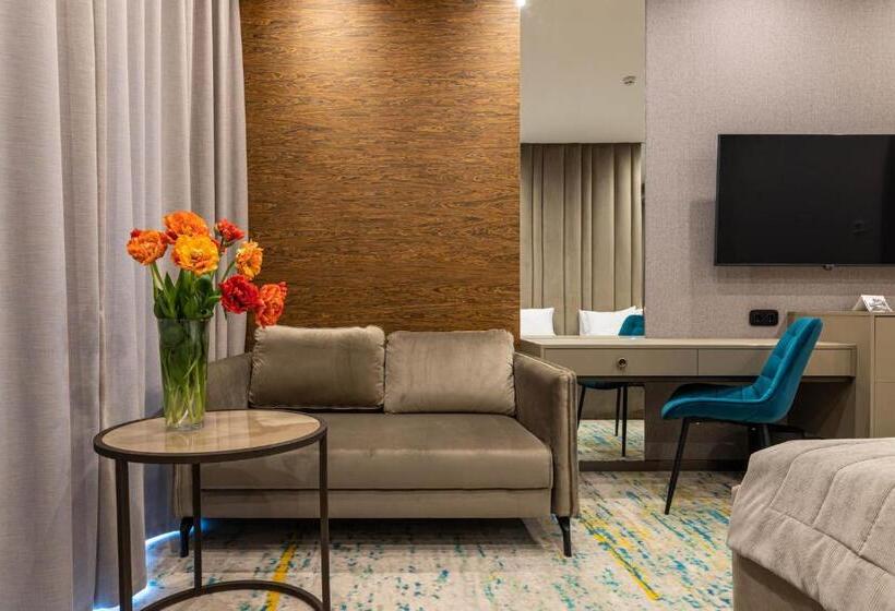 اتاق استاندارد با بالکن, Crona Spa Karpaty