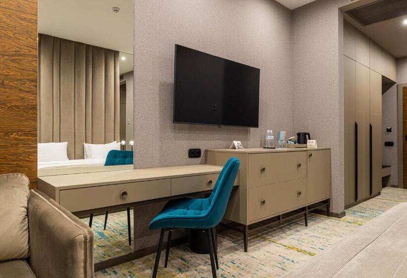 اتاق استاندارد با بالکن, Crona Spa Karpaty