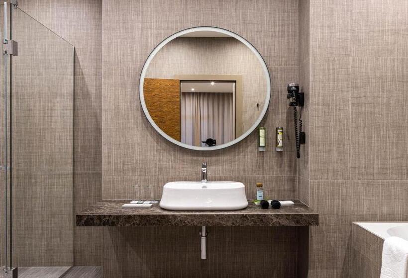 اتاق لوکس, Crona Spa Karpaty