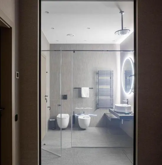 Deluxe Kolmen Hengen Huone, Crona Spa Karpaty