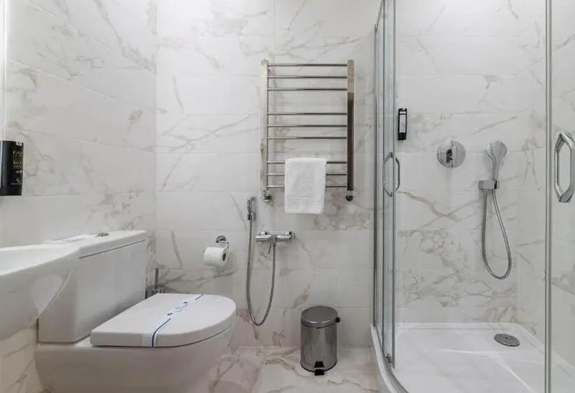 Economy-huone, Crona Spa Karpaty