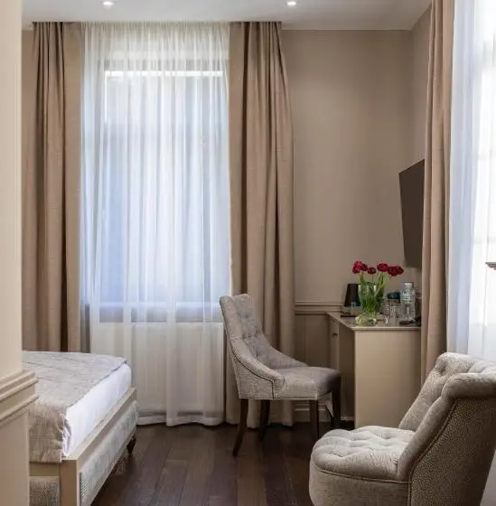 Economy-huone, Crona Spa Karpaty