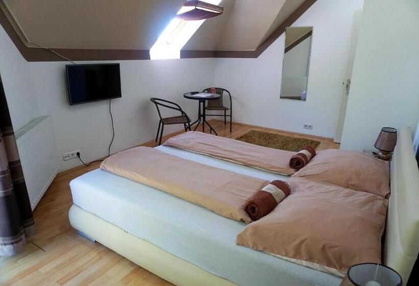 스탠다드 룸 산 전망, Berg Szállás