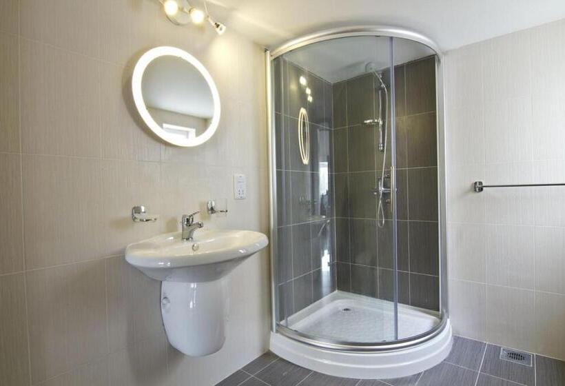 استودیوی استاندارد با چشم‌انداز دریا, Cresta Beach Studios