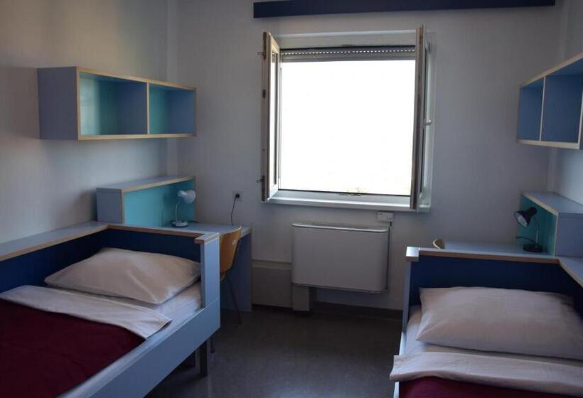 اتاق اکونومی, Dijaški Dom Portorož, Hostel