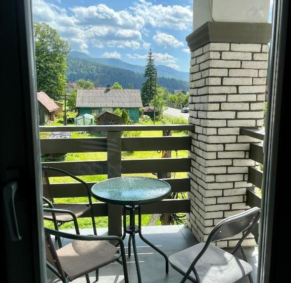 استودیوی استاندارد, Hygge