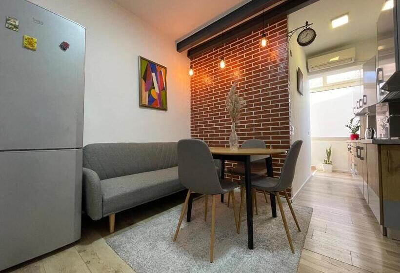 آپارتمان 1 خوابه, Myslym Shyri S Apartments