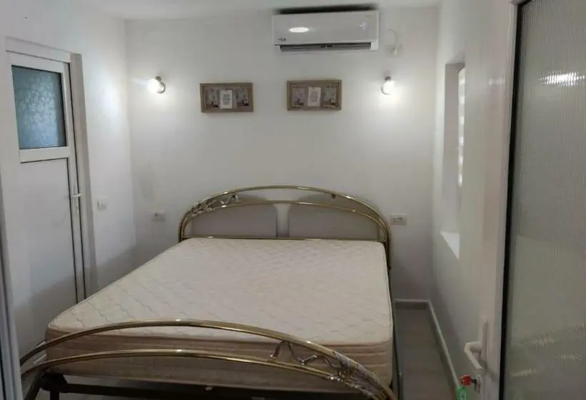 Deluxe-huone, Vila Happy