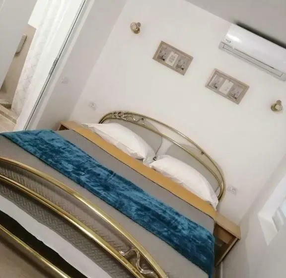 Deluxe-huone, Vila Happy