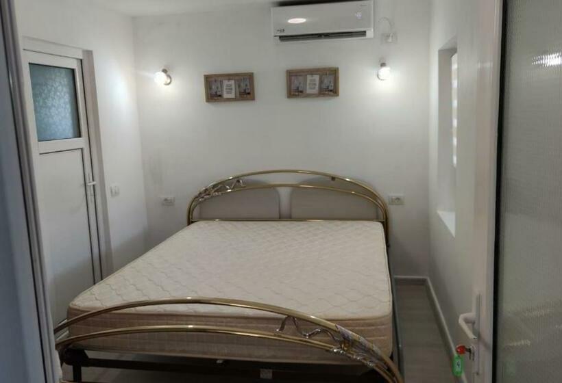 غرفة ديلوكس, Vila Happy