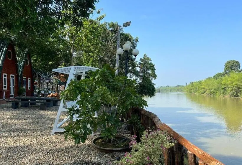 بانگلوی لوکس, Cat Tien River Lodge