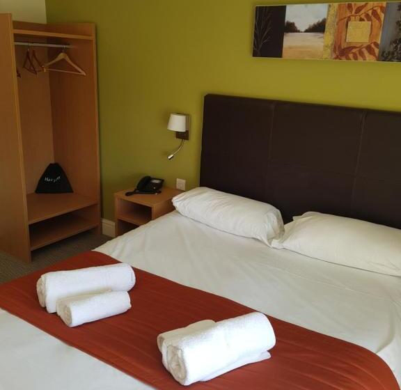 חדר סטנדרט, Rose And Crown