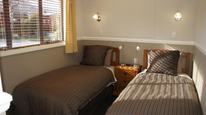 스탠다드 방갈로 침실 2개, Alpine Springs Motel