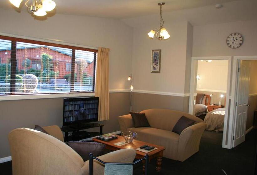 스탠다드 방갈로 침실 2개, Alpine Springs Motel