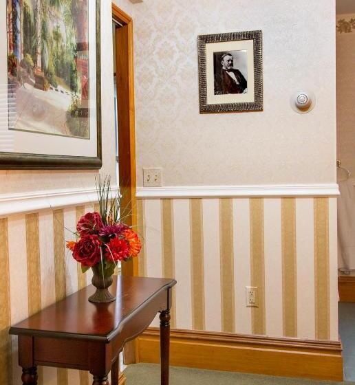 غرفة ديلوكس, Glynn House Inn