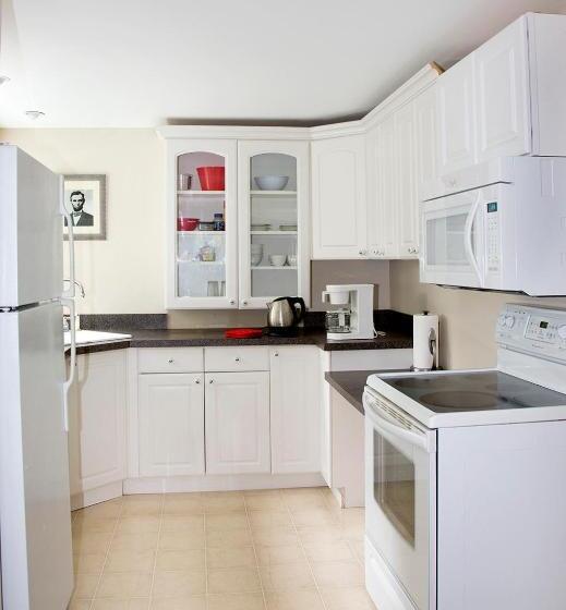 شقة غرفة واحدة, Glynn House Inn