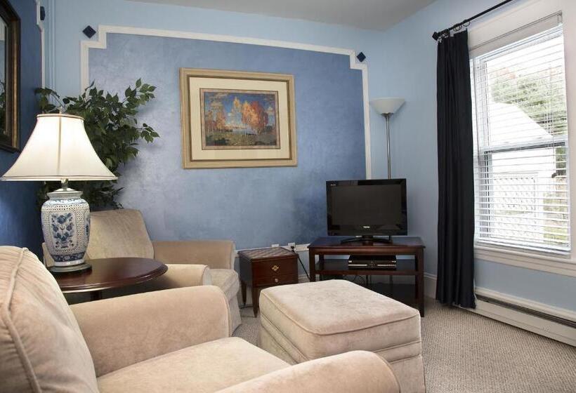 جناح ديلوكس, Glynn House Inn